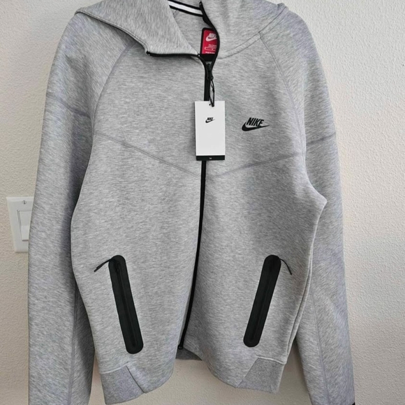Nike Tech NWT Hoodie Gray Medium/Tall Zip-Up - Picture 1 of 5